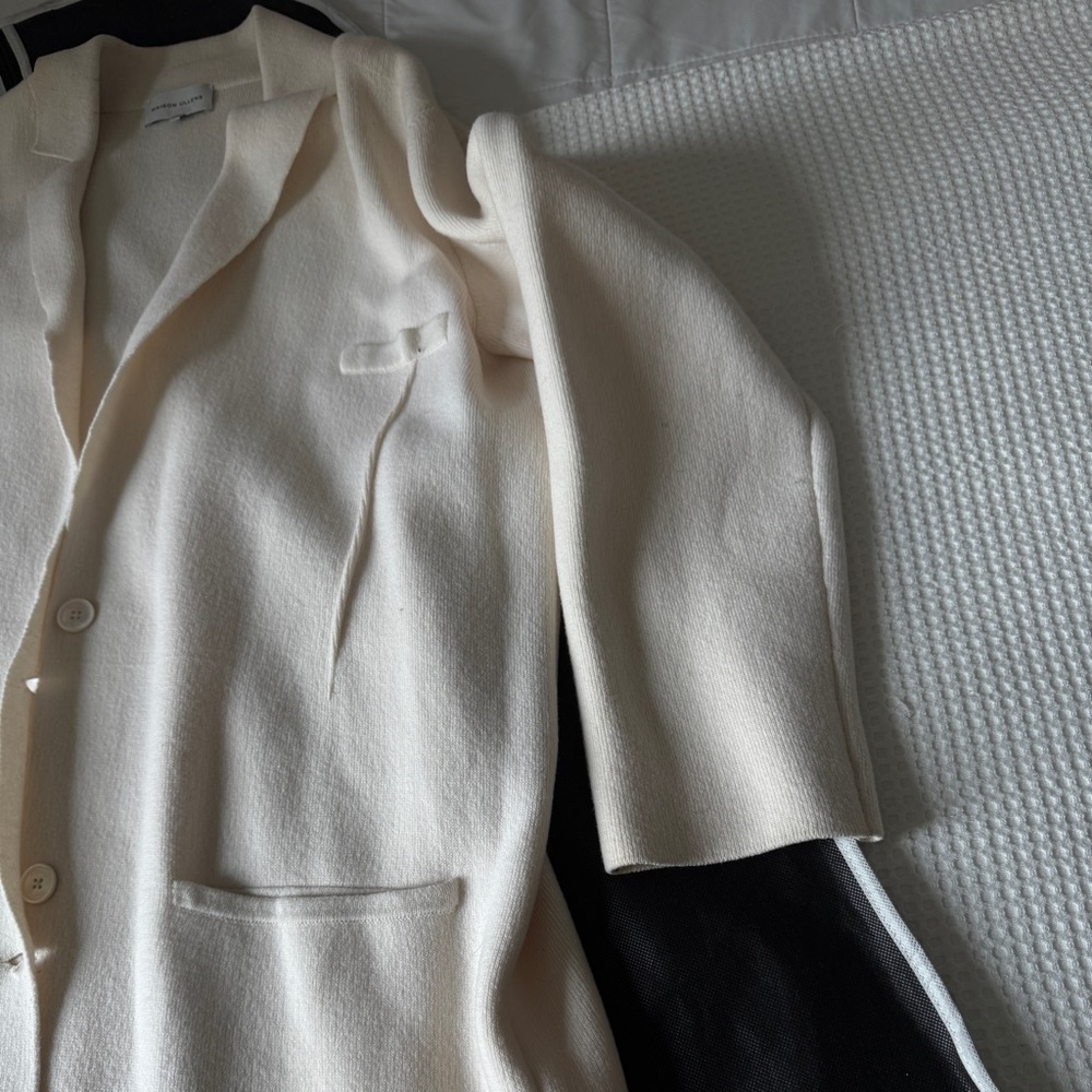 Maison Ullens Wool Coat - Picture 3 of 11